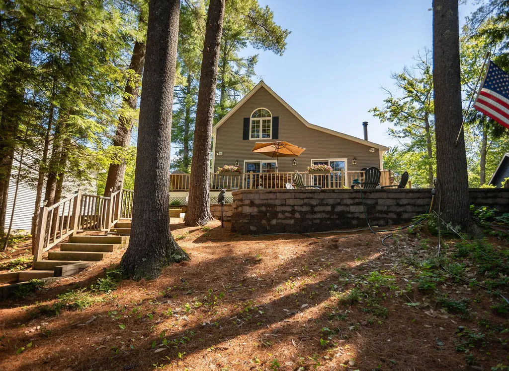 166 Hogan Pond Lane Oxford ME 04270
