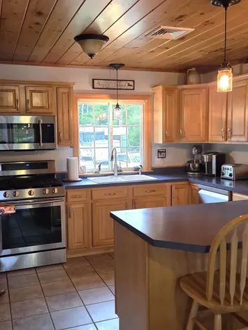 166 Hogan Pond Lane Oxford ME 04270
