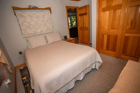 166 Hogan Pond Lane Oxford ME 04270