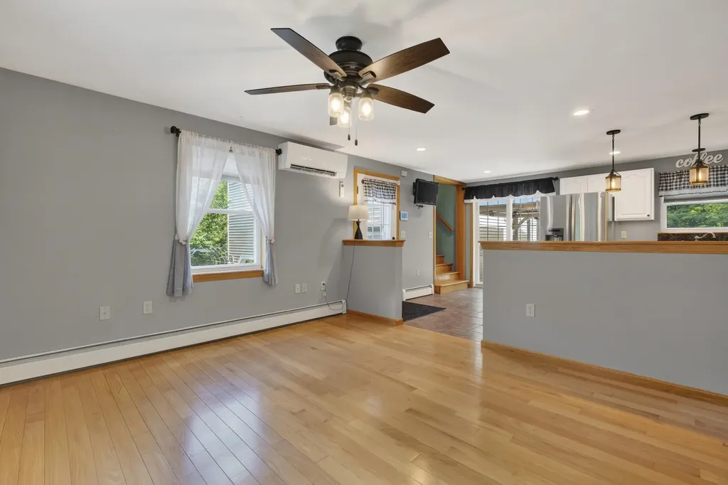 1 Roosevelt Trail Standish ME 04084