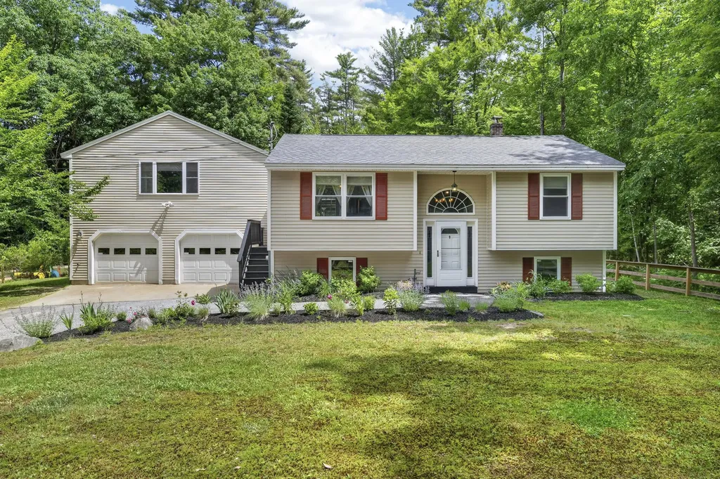 1 Roosevelt Trail Standish ME 04084