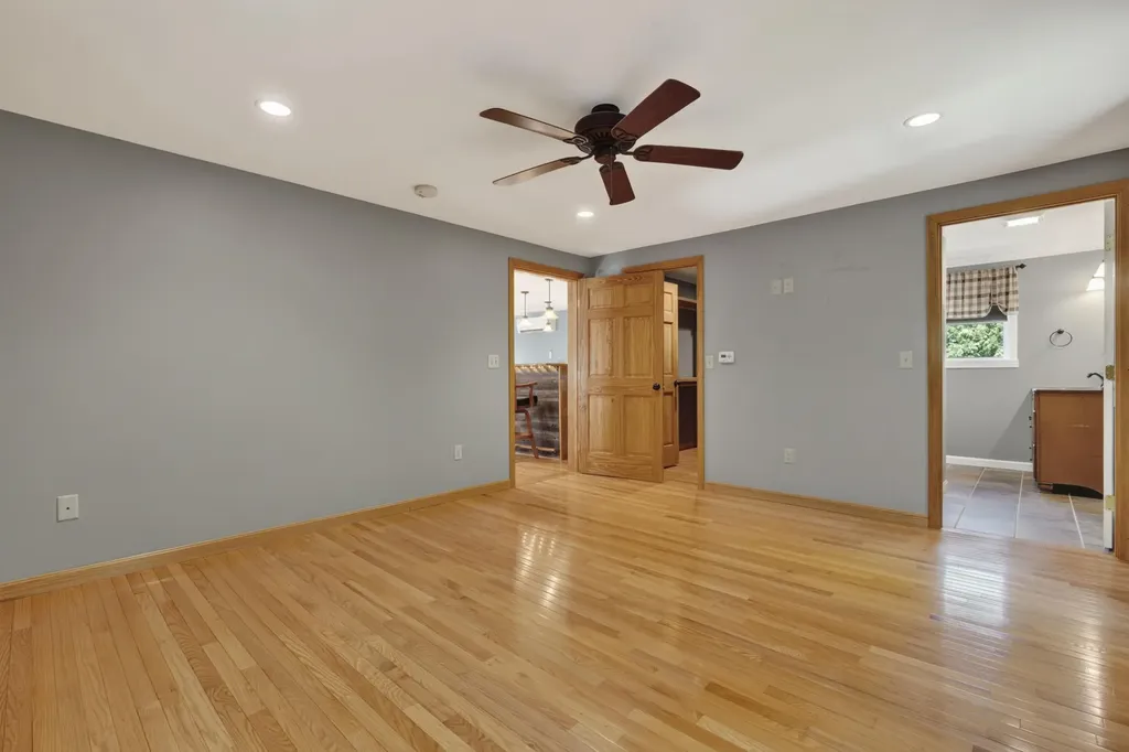 1 Roosevelt Trail Standish ME 04084