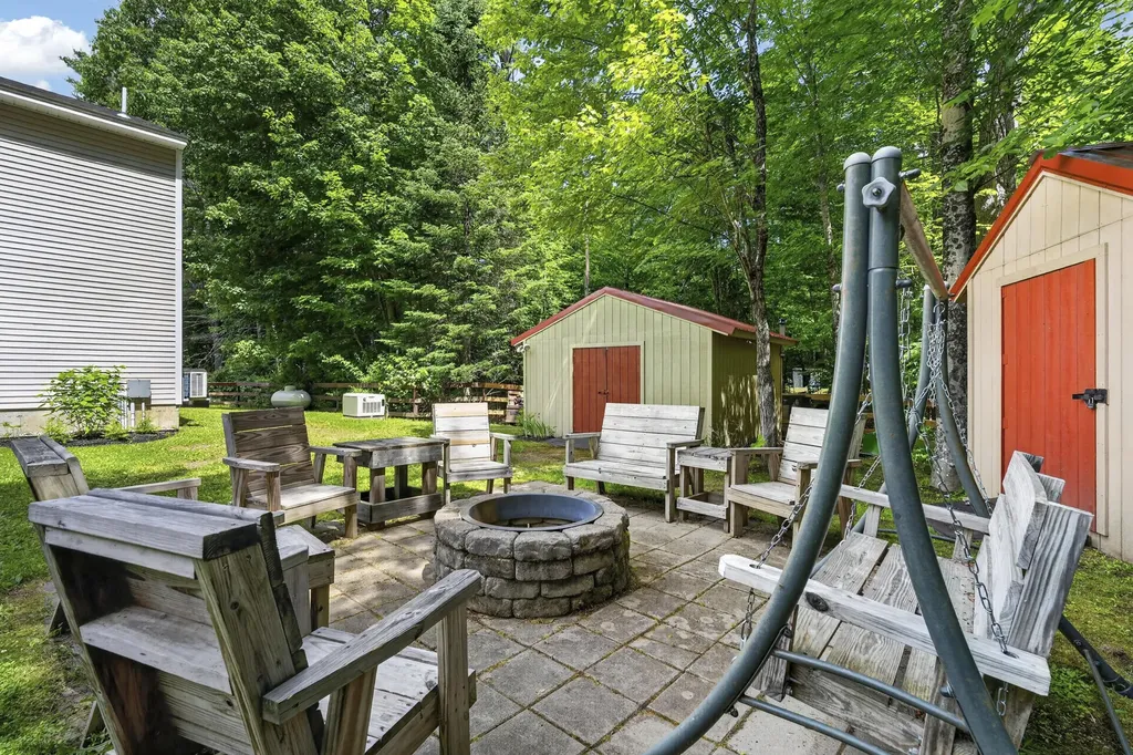 1 Roosevelt Trail Standish ME 04084