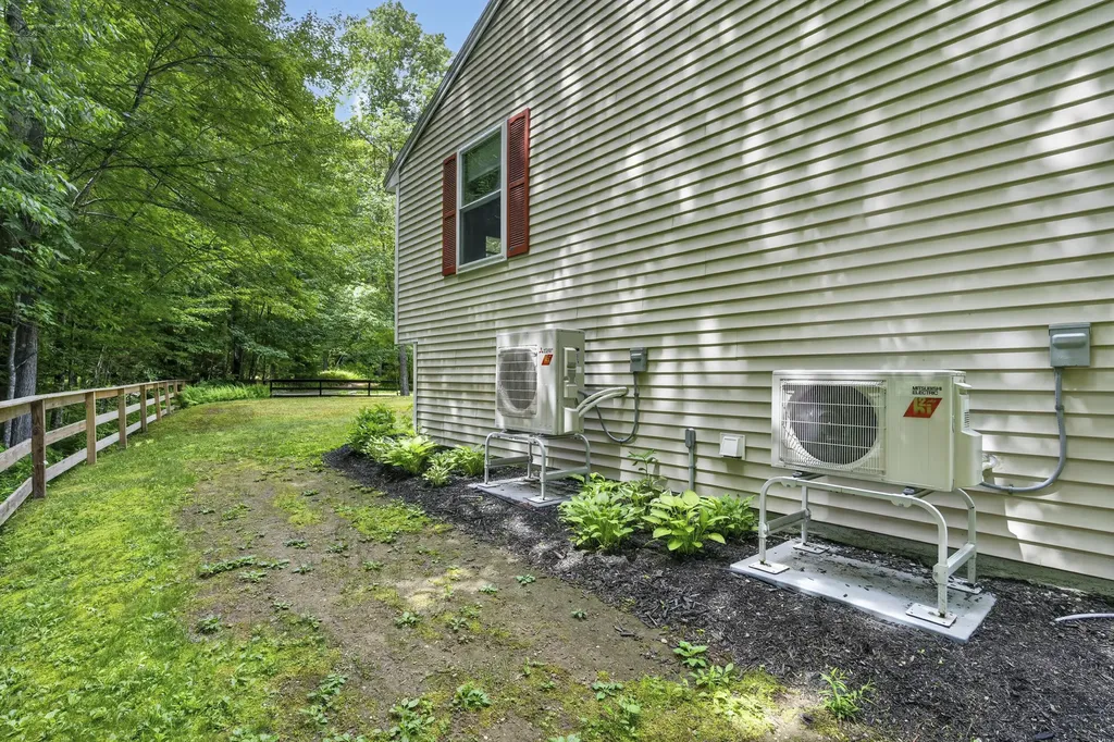 1 Roosevelt Trail Standish ME 04084