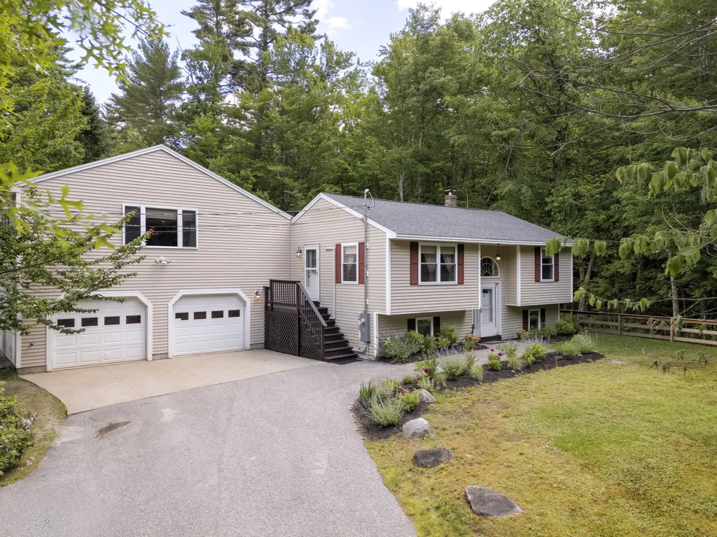 1 Roosevelt Trail Standish ME 04084