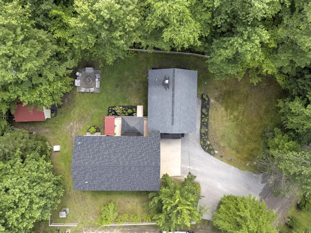 1 Roosevelt Trail Standish ME 04084