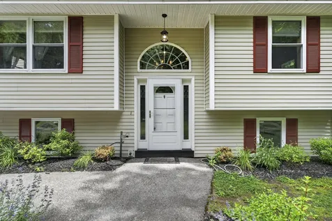 1 Roosevelt Trail Standish ME 04084