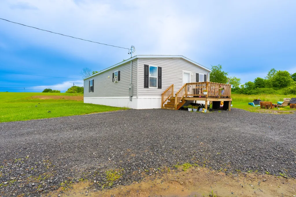 7 Edward Court Fairfield ME 04937
