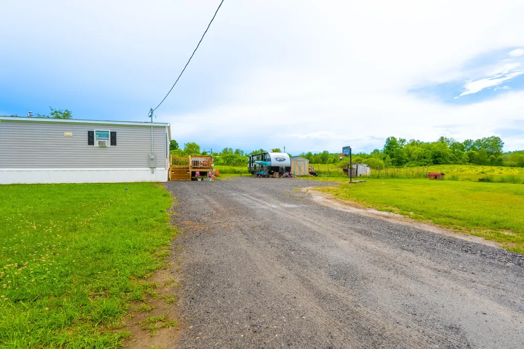 7 Edward Court Fairfield ME 04937