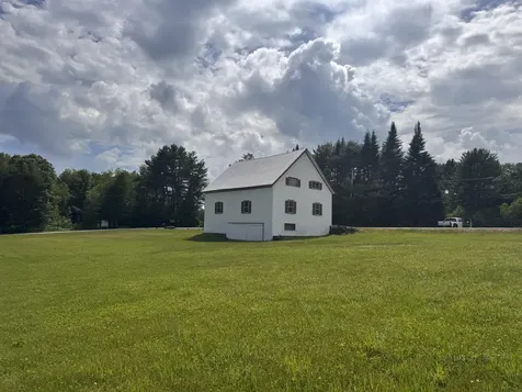 384 Knowles Road Belgrade ME 04917