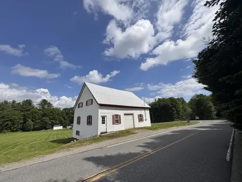 384 Knowles Road Belgrade ME 04917