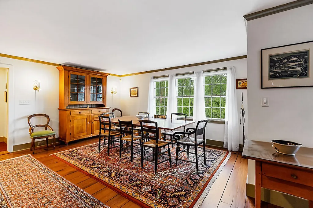 158 Russell Avenue Rockport ME 04856