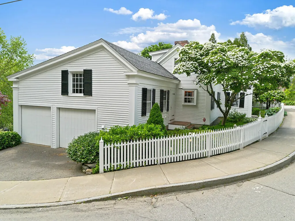 158 Russell Avenue Rockport ME 04856