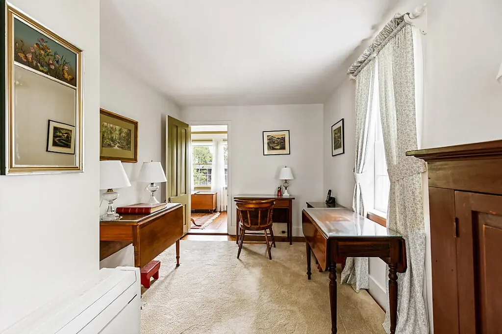 158 Russell Avenue Rockport ME 04856