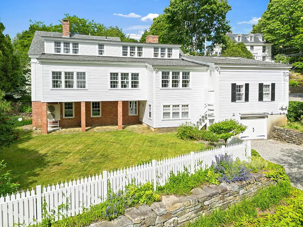 158 Russell Avenue Rockport ME 04856