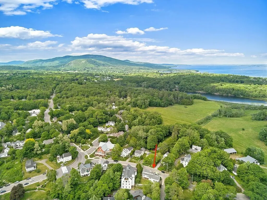 158 Russell Avenue Rockport ME 04856