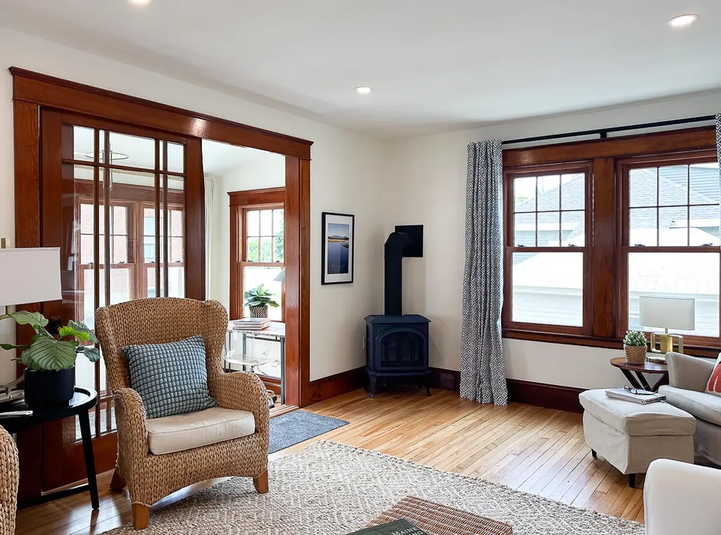 12 Walnut Street South Portland ME 04106