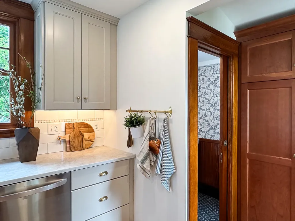 12 Walnut Street South Portland ME 04106