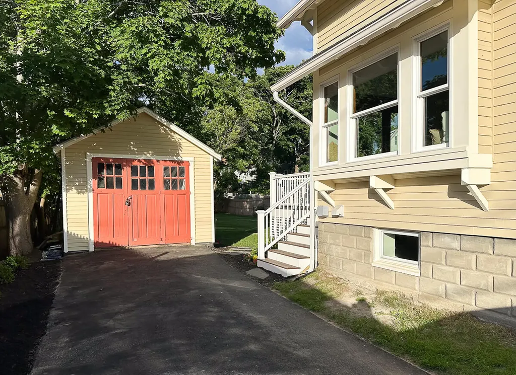 12 Walnut Street South Portland ME 04106