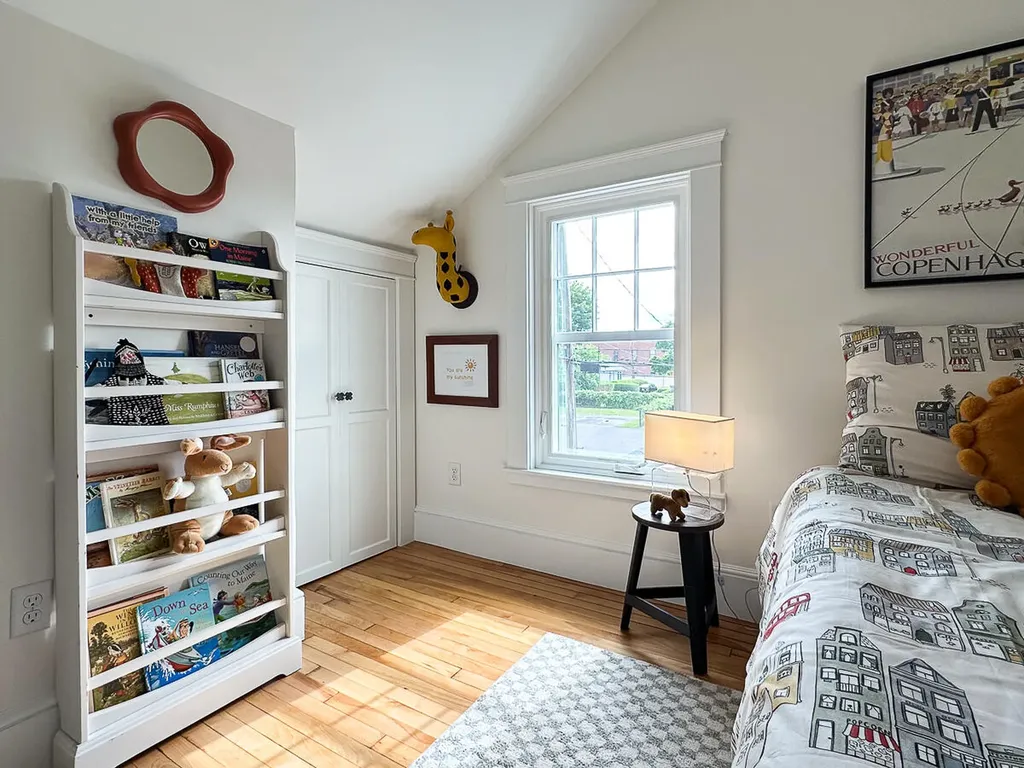 12 Walnut Street South Portland ME 04106
