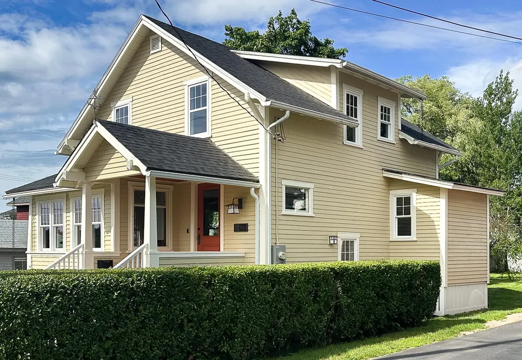 12 Walnut Street South Portland ME 04106
