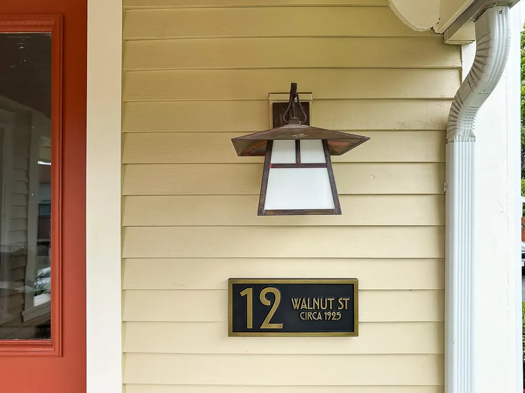 12 Walnut Street South Portland ME 04106