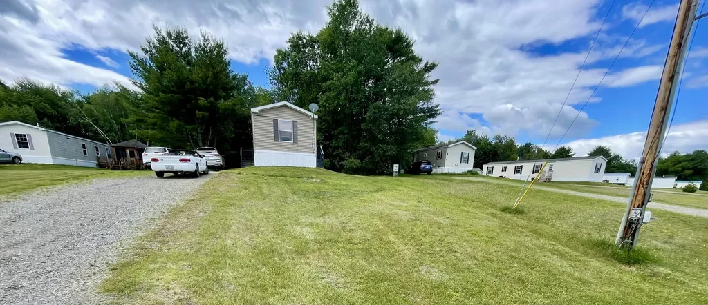 45 Lorna Lane Glenburn ME 04401