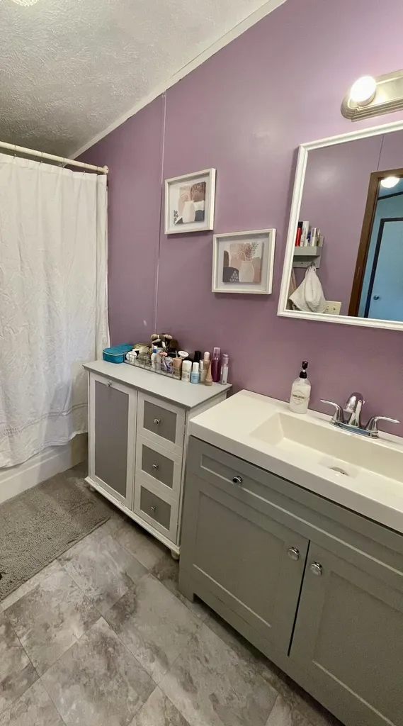 45 Lorna Lane Glenburn ME 04401