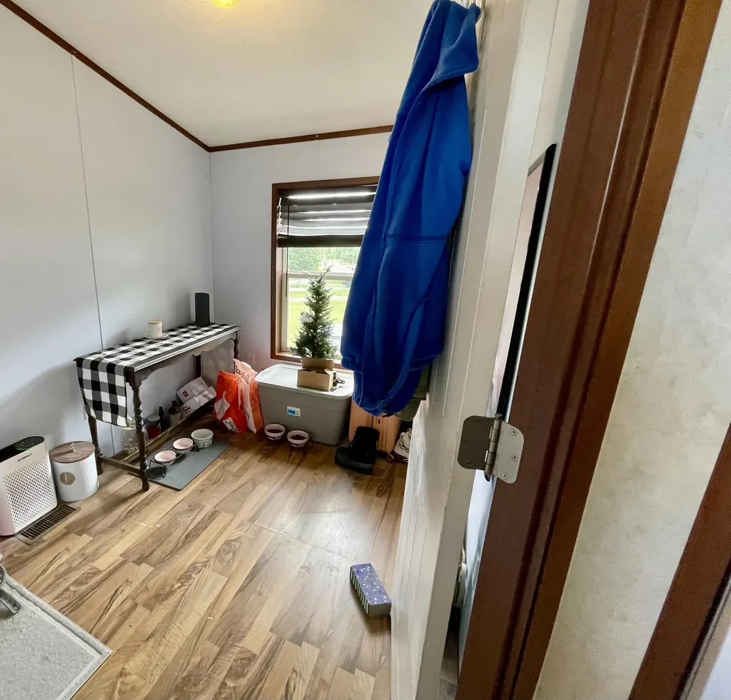 45 Lorna Lane Glenburn ME 04401