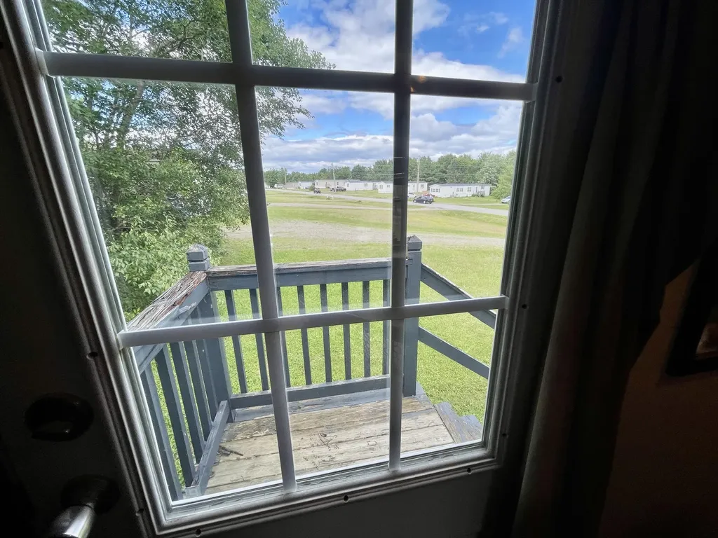 45 Lorna Lane Glenburn ME 04401
