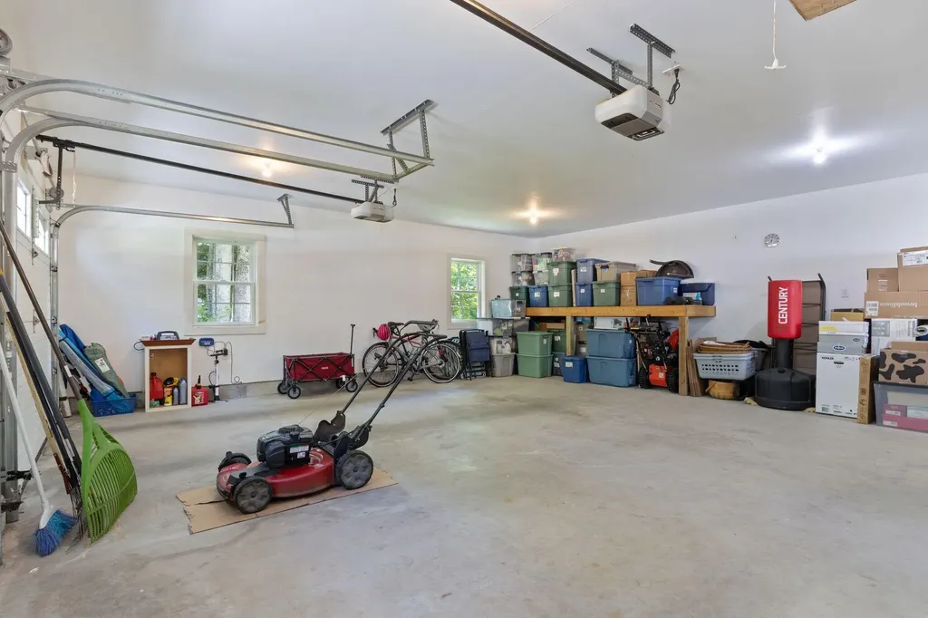 5 Bayberry Lane Cape Elizabeth ME 04107