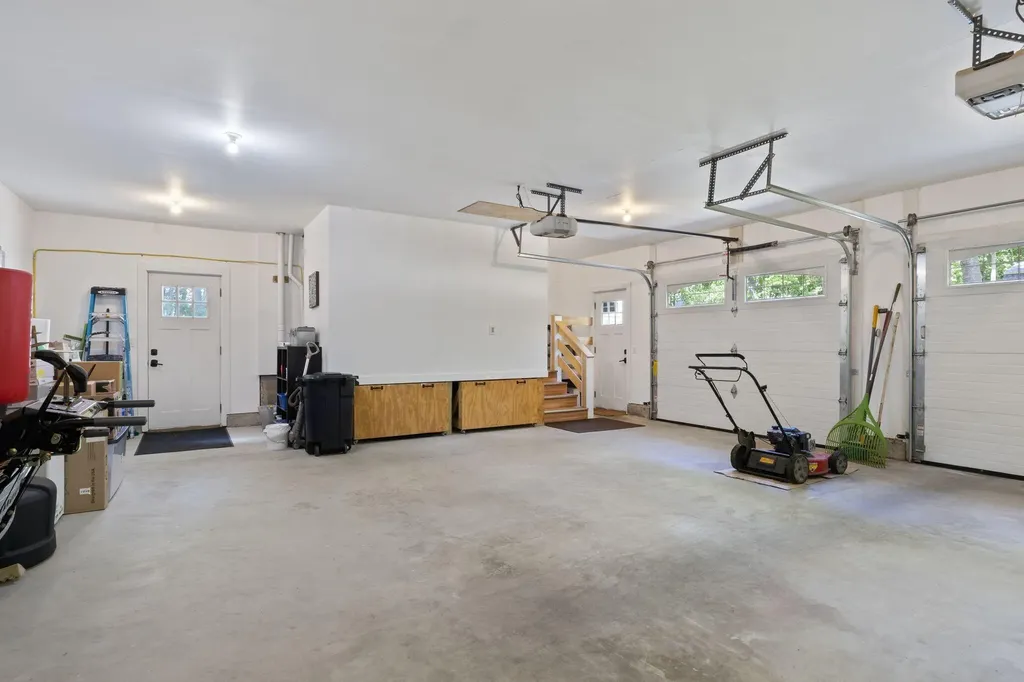 5 Bayberry Lane Cape Elizabeth ME 04107