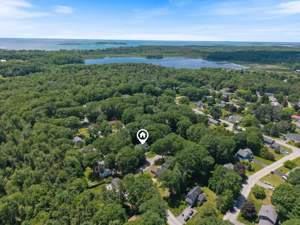 5 Bayberry Lane Cape Elizabeth ME 04107