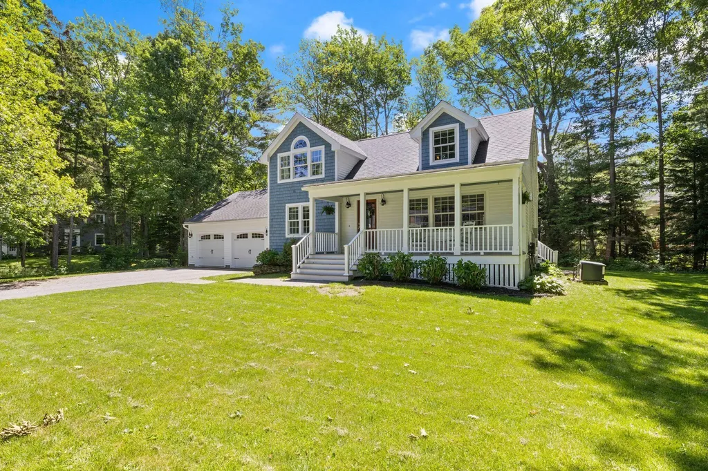 5 Bayberry Lane Cape Elizabeth ME 04107
