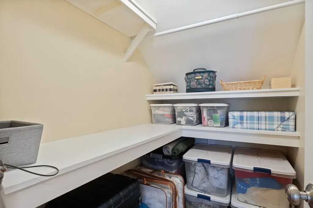 5 Bayberry Lane Cape Elizabeth ME 04107