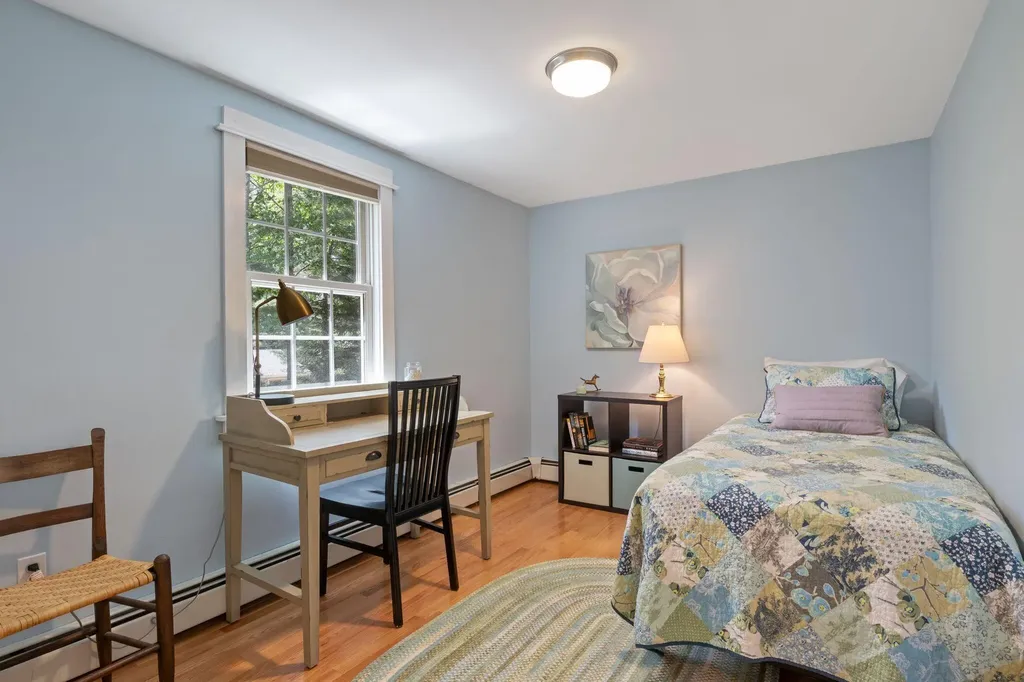 5 Bayberry Lane Cape Elizabeth ME 04107