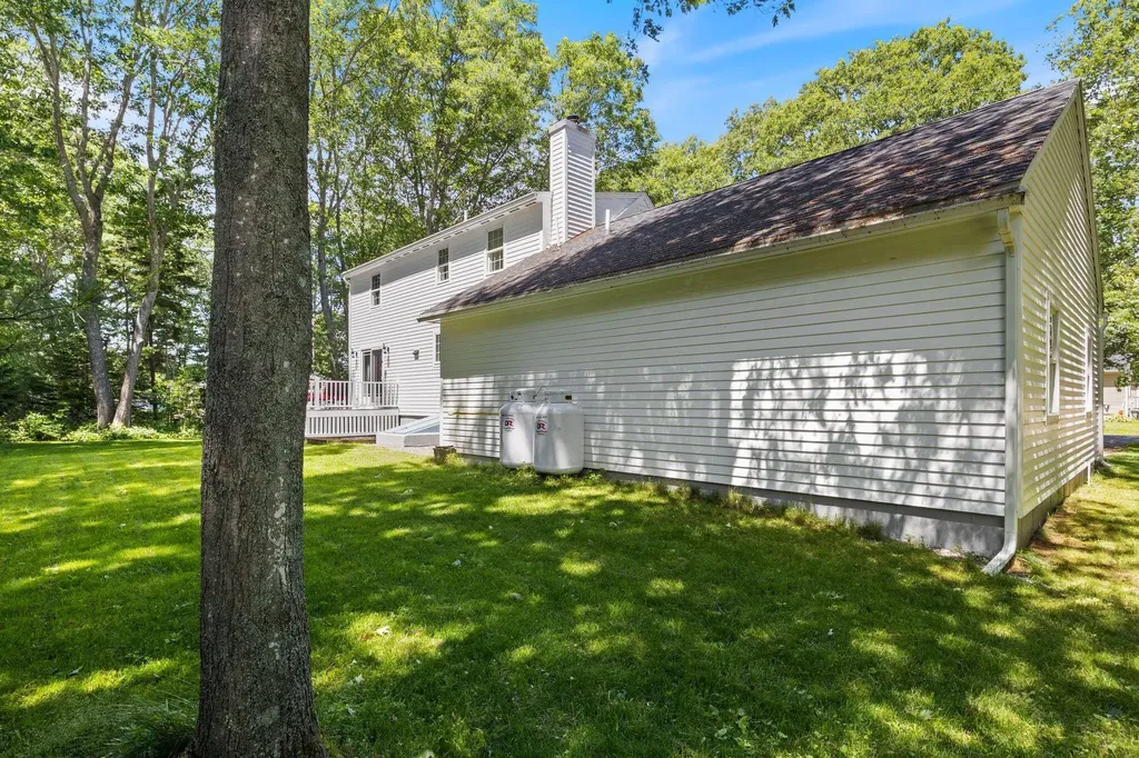 5 Bayberry Lane Cape Elizabeth ME 04107
