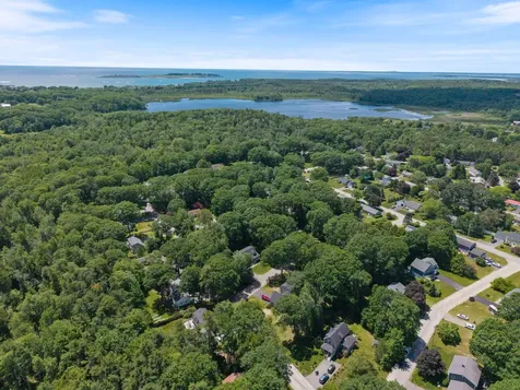 5 Bayberry Lane Cape Elizabeth ME 04107