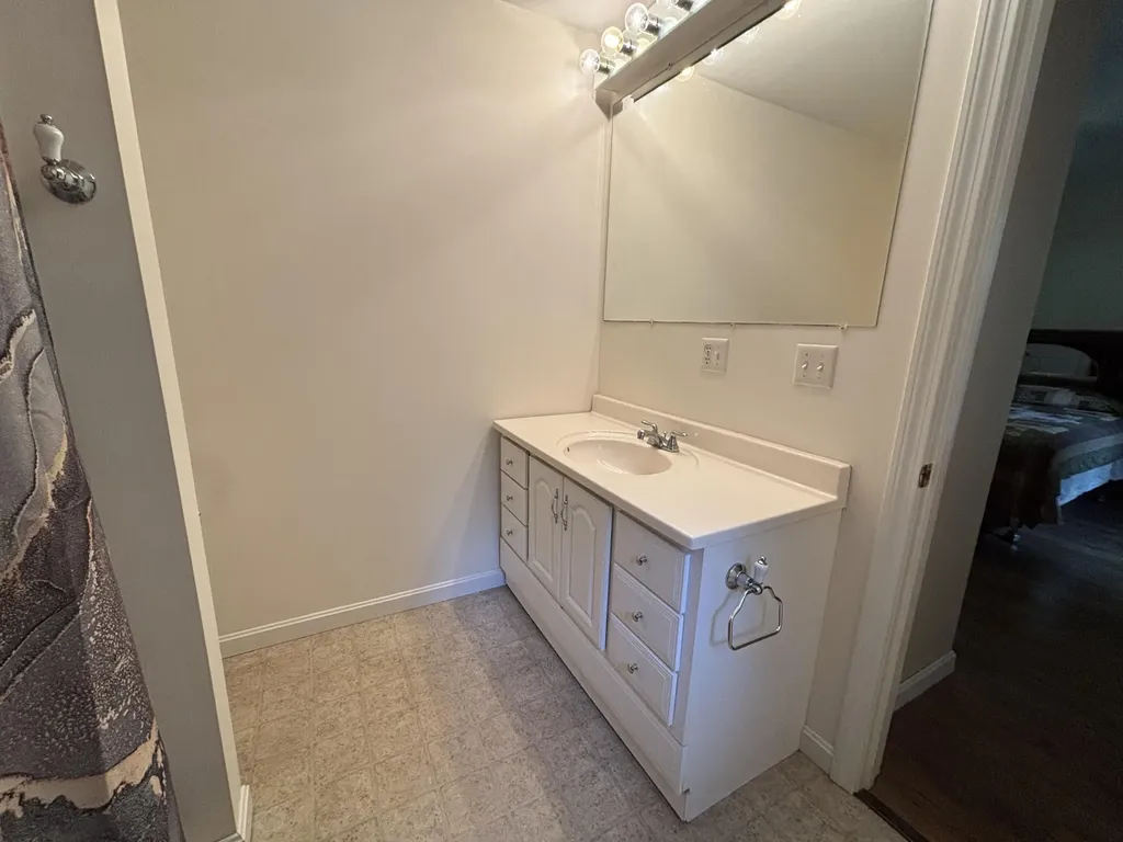 11 Rob Clark Street Winterport ME 04496