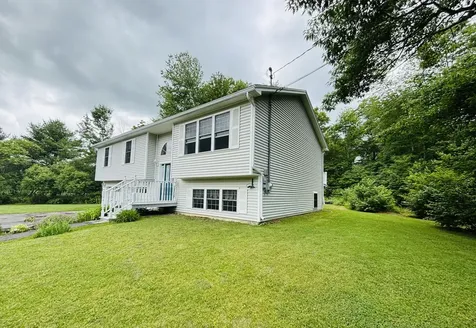 11 Rob Clark Street Winterport ME 04496