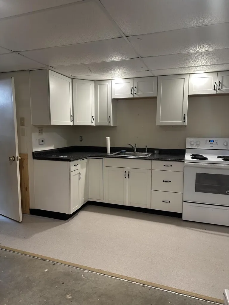32 Pierce Avenue Sanford ME 04073