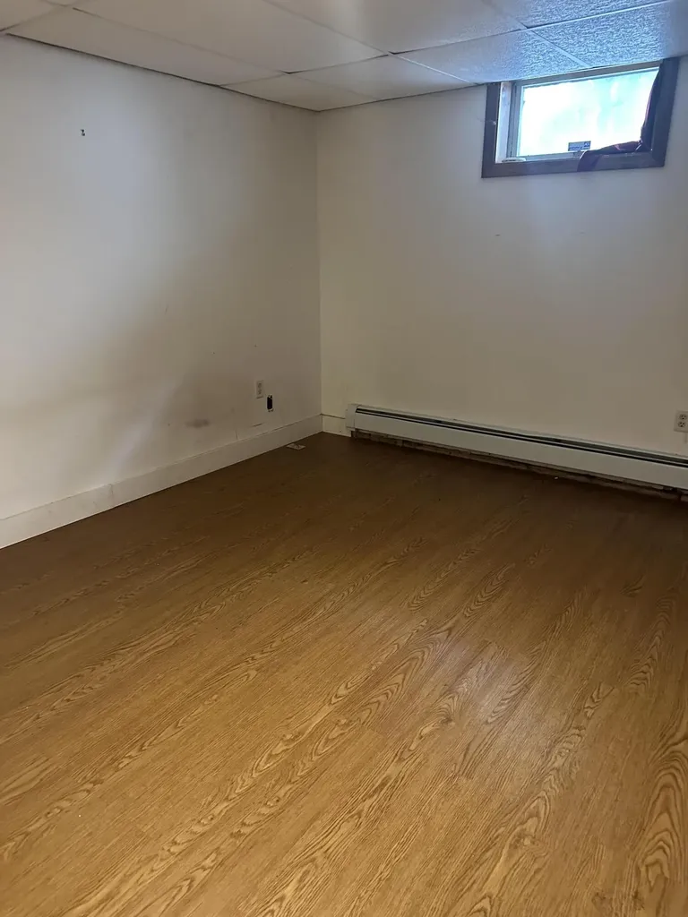 32 Pierce Avenue Sanford ME 04073