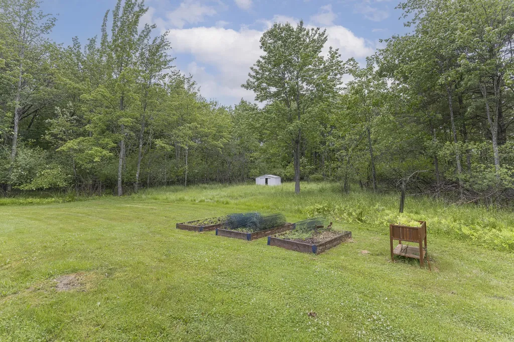 27 Gail Lane Yarmouth ME 04096