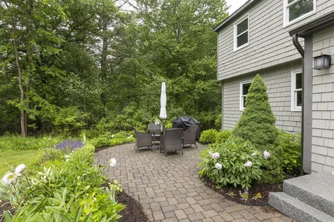 27 Gail Lane Yarmouth ME 04096