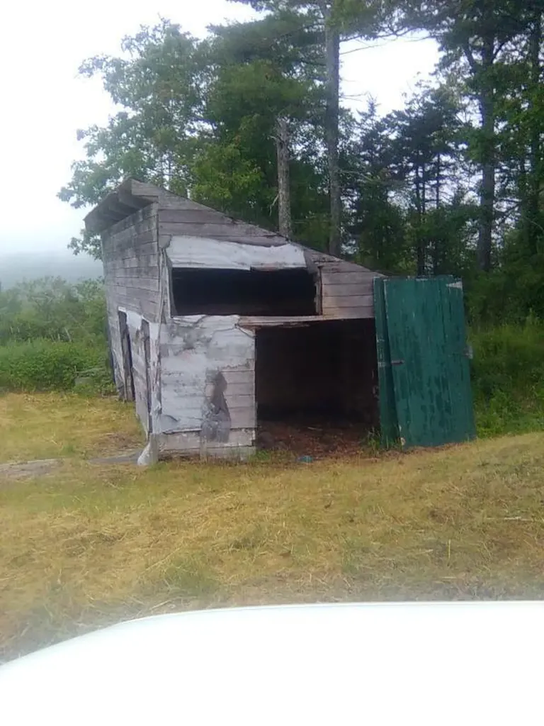 306 Cross Point Road Edgecomb ME 04556