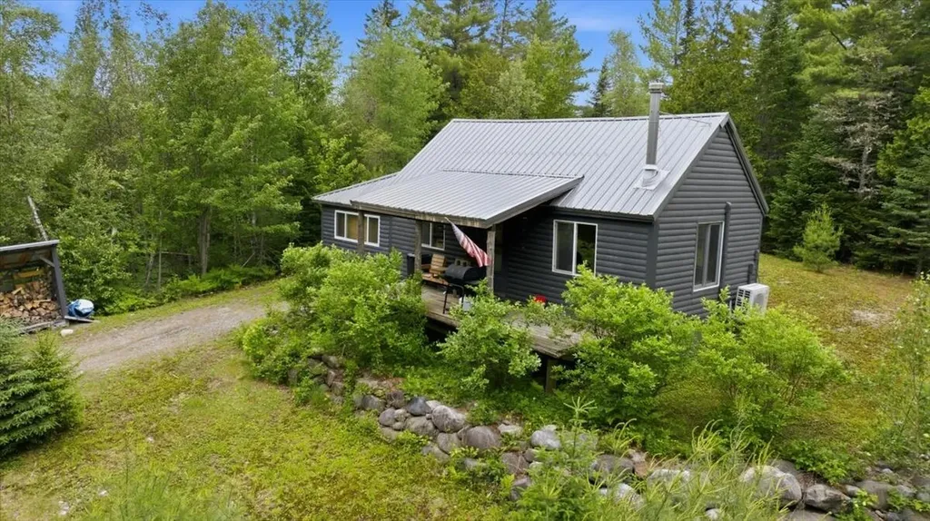 40 Shingle Mill Road New Vineyard ME 04956
