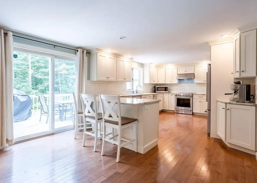 11 Merrill Road Westbrook ME 04092