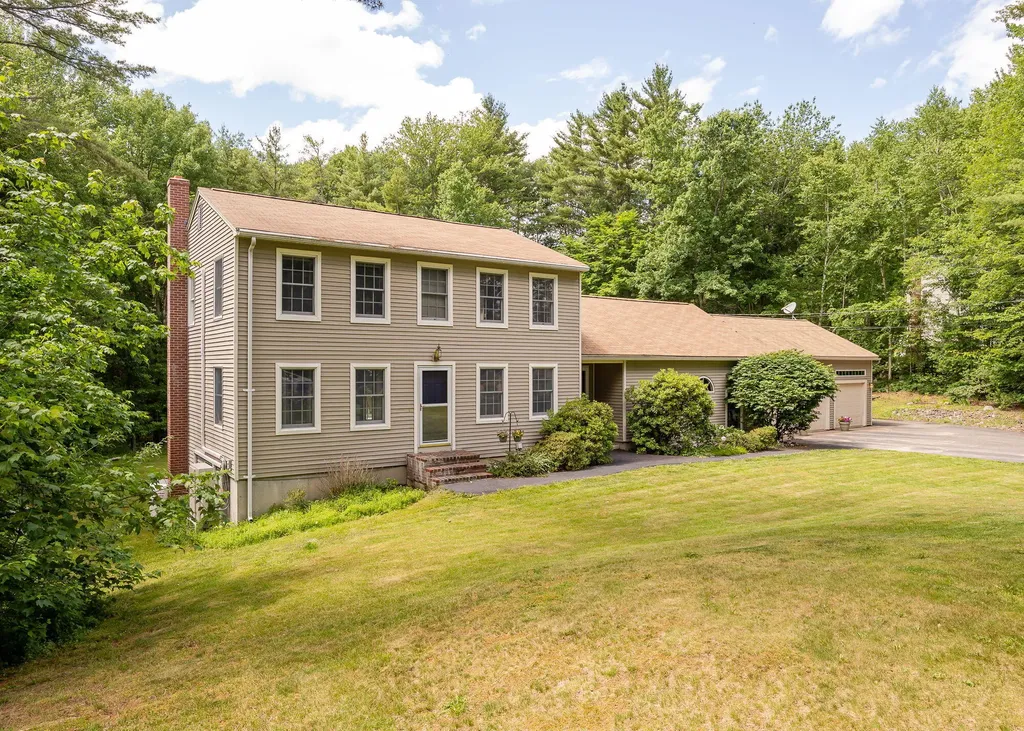 11 Merrill Road Westbrook ME 04092