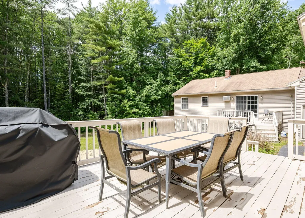 11 Merrill Road Westbrook ME 04092