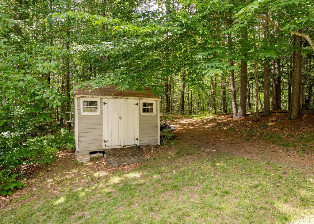 11 Merrill Road Westbrook ME 04092